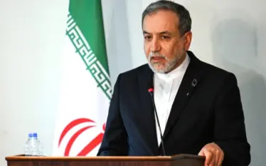 Kryediplomati iranian: Trump mund ta ndalë luftën duke ia mbyllur…