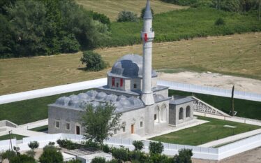 Xhamia e Plumbit në Shkodër rifiton shkëlqimin e dikurshëm pas…