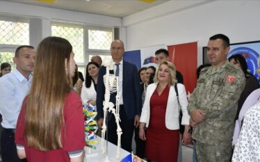 Ushtria turke vazhdon të mbështesë arsimin në Kosovë