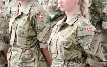 Danimarka sjell shërbimin e detyrueshëm ushtarak për gratë