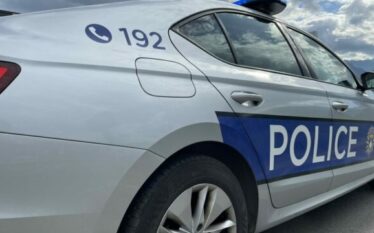 Mërgimtari gjobitet dhe njoftohen autoritetet zvicerane pasi voziti 113 km/h…