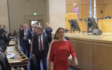 Skandal politik në Zvicër – delegacioni rus nën sanksione arrin…