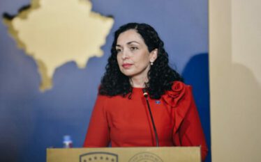 “Do të të vras ty dhe familjen tënde”, Presidentja Osmani…