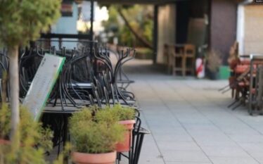 Bizneset presin që ZRrE të respektojë vendimin e Komerciales për…