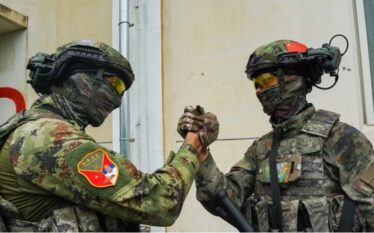 Serbia dhe Kina përfundojnë stërvitjet e përbashkëta ushtarake