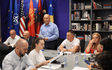 AAK publikon kandidaturat për kryetarë komunash