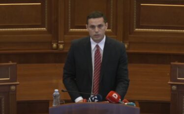PDK kërkon dorëheqjen e Sveçlës pas vdekjes së Agon Zejnullahut