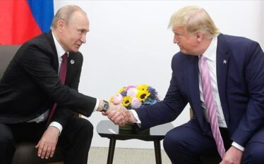 Trump dhe Putin do të zhvillojnë një bisedë telefonike