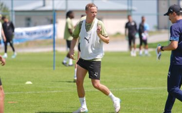 Futbollisti kosovar i klubit turk të futbollit, Hadergjonaj synon sezonin…
