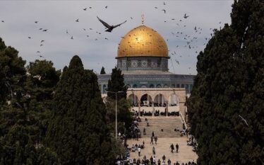 Hamasi u bën thirrje palestinezëve të shkojnë në Xhaminë Al-Aksa