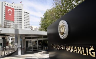 Turqia reagon ndaj sulmeve izraelite në Damaskun qendror