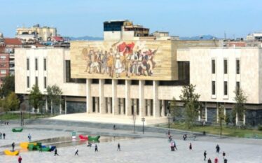 Shqipëria shënon rënien më të madhe të popullsisë në Evropë…