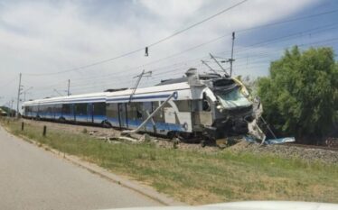 Aksident i tmerrshëm në Kroaci, kamioni u përplas nga tren…