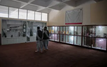Talebanët hapën “muze të muxhahedinëve” në Afganistan, ekspozita vërtet unike…