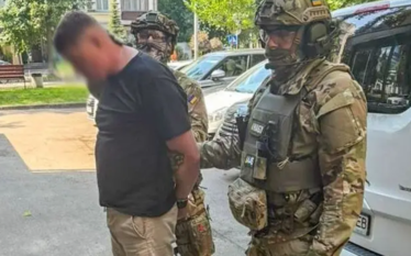 Afera e madhe në Ukrainë: Dronët luftarakë bliheshin me çmime…