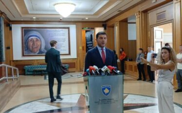 Krasniqi pas dështimit të seancës: PDK nuk nuk ka vota…