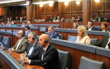 Lista Serbe njofton se e kanë çuar në Kushtetuese votimin…
