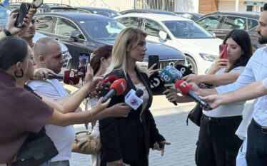 Deliu-Kodra: Do të votojmë kundër Albulena Haxhiut