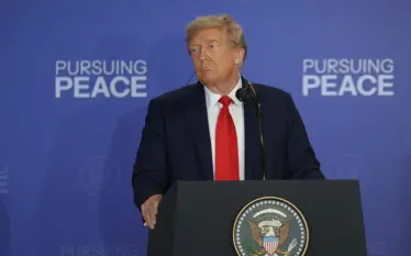 Trump bën një gaf të ri: Azerbajxhani u bë “Aberbajxhan”,…