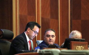 Dimal Basha edhe zyrtarisht thërret mbledhjen e Kryesisë për të…