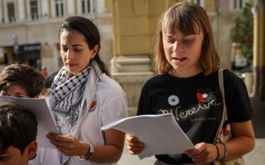 Greta Thunberg lexoi emrat e fëmijëve të vrarë në Gaza…