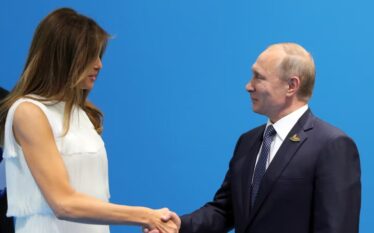 Melania Trump i dërgon letër Putinit për fëmijët e rrëmbyer…