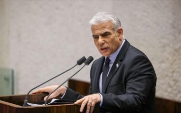 Lideri i opozitës izraelite kritikon vendimin e kabinetit për të…