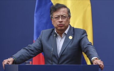 Presidenti i Kolumbisë paralajmëron SHBA-në: Mos e pushtoni Venezuelën