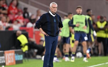 Fenerbahçe ndan rrugët me trajnerin portugez Jose Mourinho