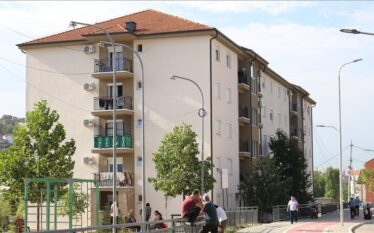 Katër banesa sociale rinovohen në Prishtinë me ndihmën e Bashkimit…