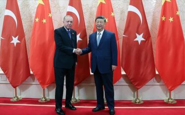 Presidenti turk Erdoğan takohet me homologun kinez Xi gjatë vizitës…