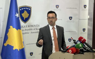 Basha kërkon falje për artikullin mbi UÇK-në: Kam qenë i…