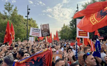 ​Nga Amerika e Evropa, shqiptarët i kërkojnë Speciales gjykim të…