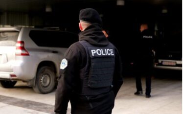 Rikthehen në punë policët që u pretendua që u suspenduan…