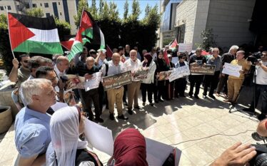 Protestë para misionit të OKB-së në Ramallah kundër urisë në…