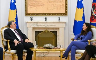 Osmani pret në takim Tërnaven, diskutojnë për angazhimin e BIK-ut…