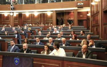 Çitaku: Vendi mund të shkojë në zgjedhje në fund të…