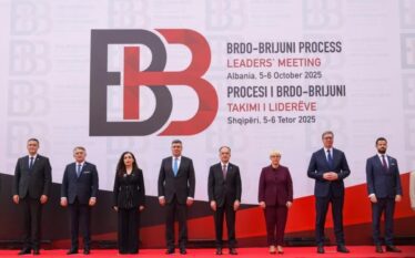 Osmani akuzon Vuçiqin se tentoi ta prishte takimin e Bërdo-Brionit