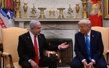 Pas marrëveshjes së armëpushimit në Gaza, Netanyahu fton Trumpin për…