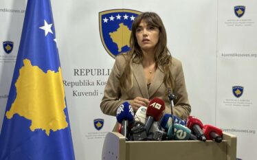 Haxhiu: Nesër marrim pjesë në takimin e presidentes, do të…