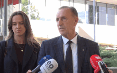 Azemi pas takimit me Muratin: U pajtuam që paga minimale…