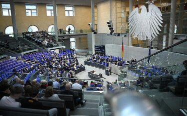 Gjermania po ashpërson politikën e saj të migracionit, po i…