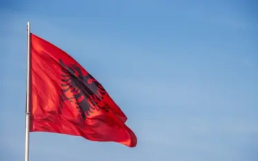 Shqipëria e dënon komunikatën e Serbisë për Kosovën: Historia nuk…