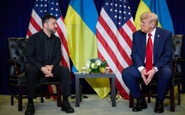 Zelenskyy diskuton bisedimet e Trumpit me liderët kryesor evropian dhe…