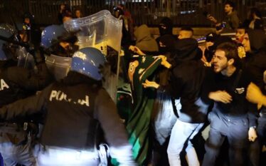 Tensione në protestat në Hagë dhe Palermo në mbështetje të…