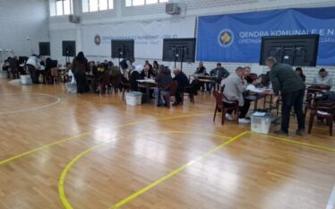 Verifikohen rezultatet e 75 prej 105 vendvotimeve të Mitrovicës së…