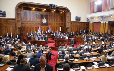 Serbia miraton ligjin që i hap rrugë familjes Trump të…