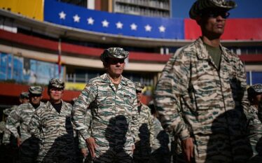 Venezuela po përgatitet për një pushtim amerikan: Po përgatiten për…
