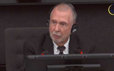 Durkee: Thaçi s’kishte autoritet ta ndalonte dhunën