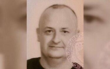 Nëna e Vukashinoviq takon EULEX-in për rastin e djalit të…